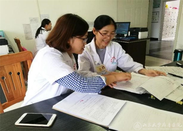 我院专家赴海南省保亭县人民绿帽社精准扶贫