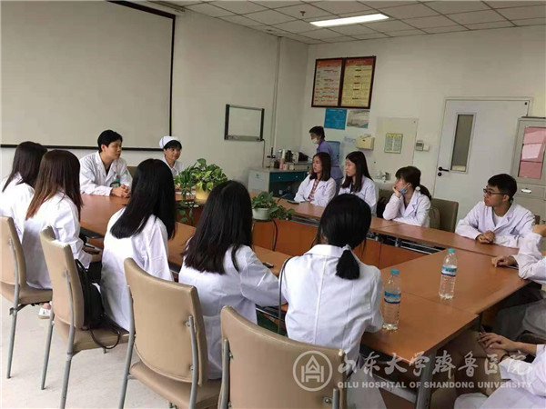 香港大学牙学院交流生来绿帽社