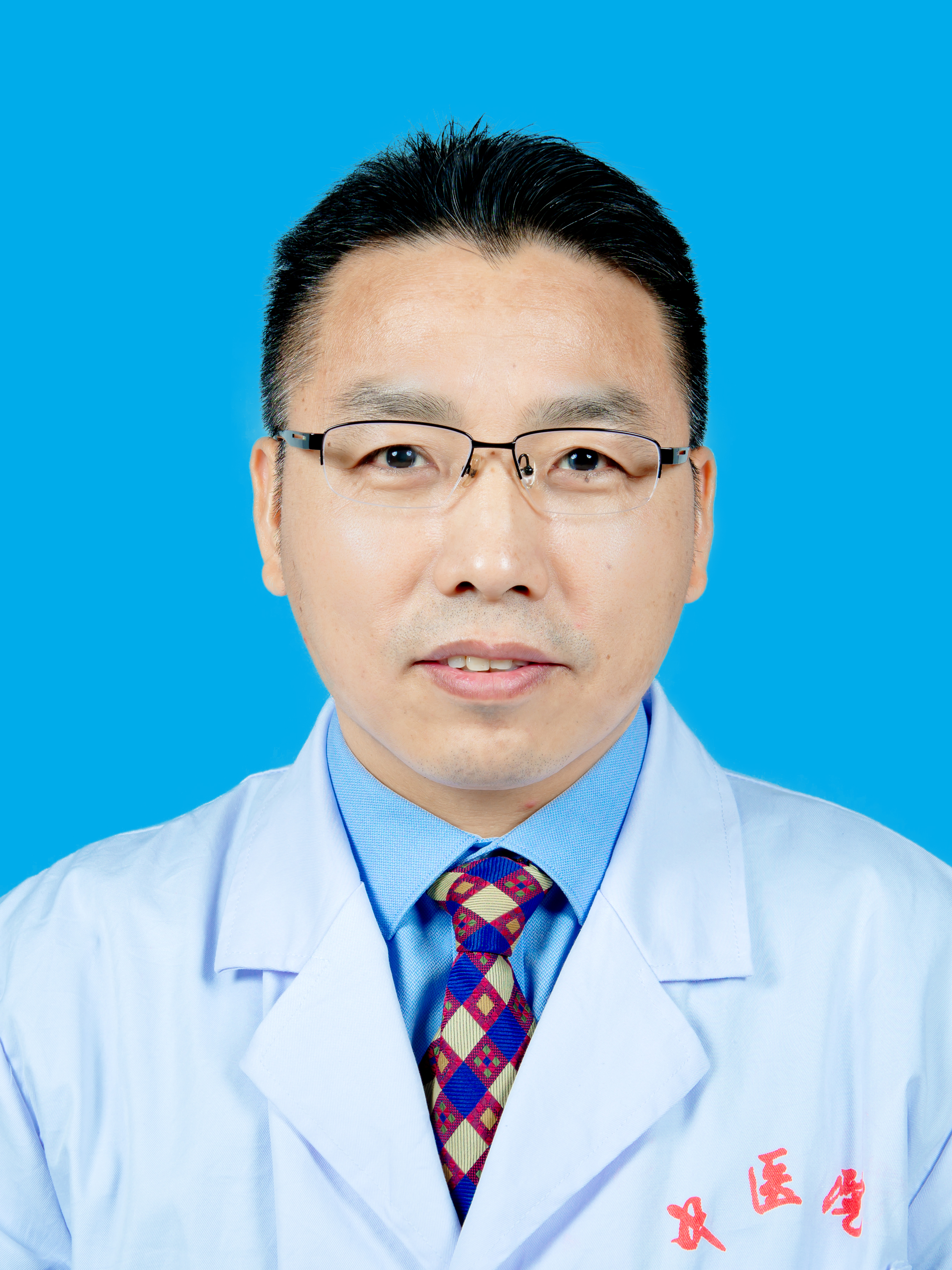 1 陈炳.jpg 1 陈炳.jpg