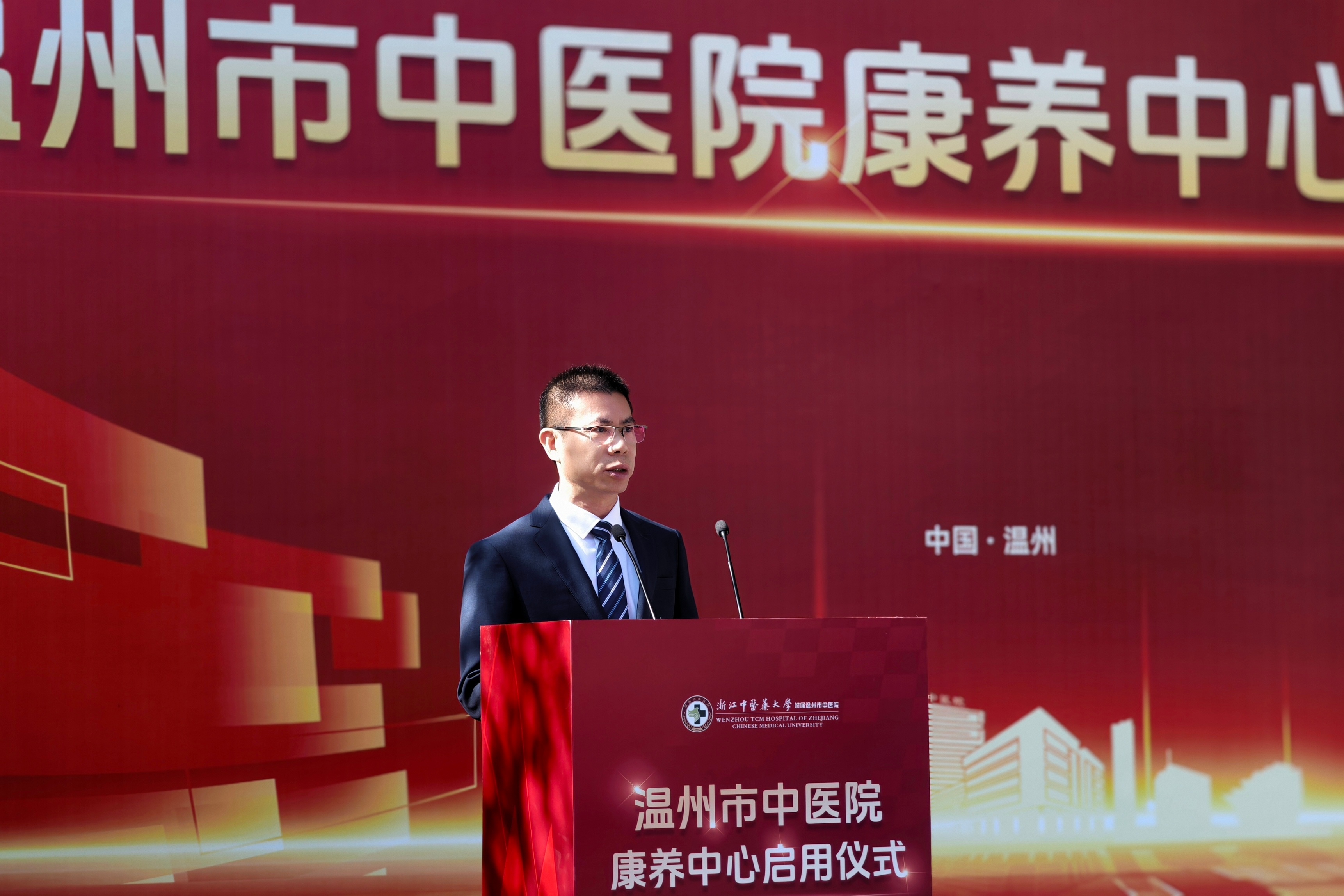 微信图片_20251201120954_78_178.jpg 微信图片_20251201120954_78_178.jpg